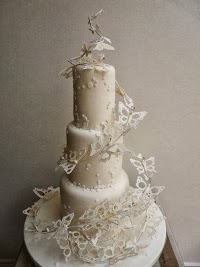 Couture Cakes 1072732 Image 0